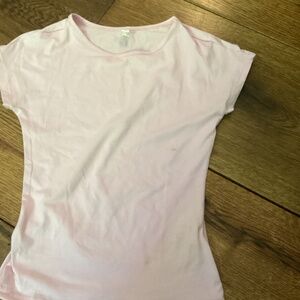 Fitted pink tee